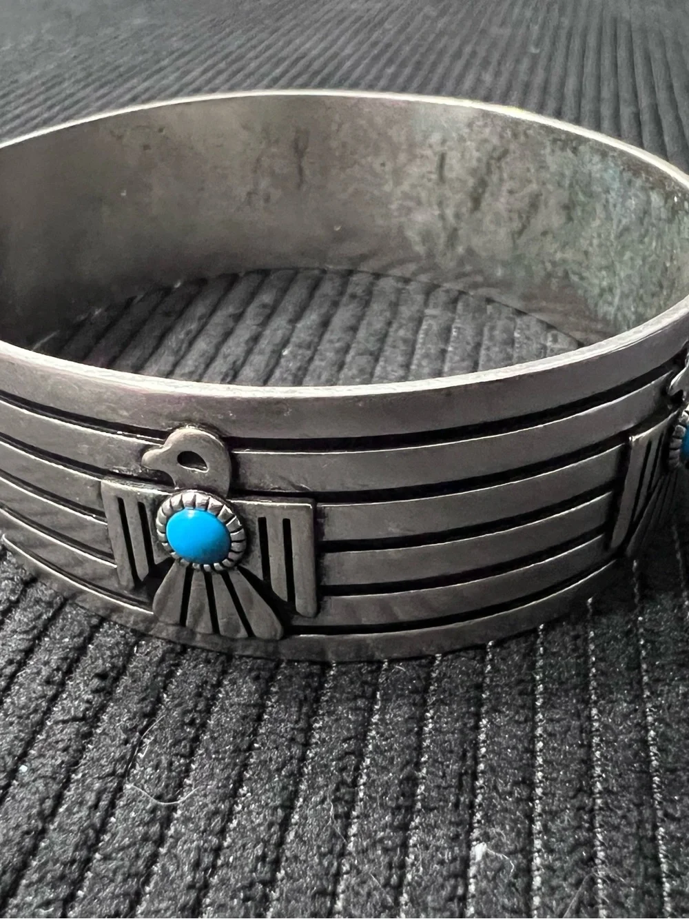 N/A bold silver